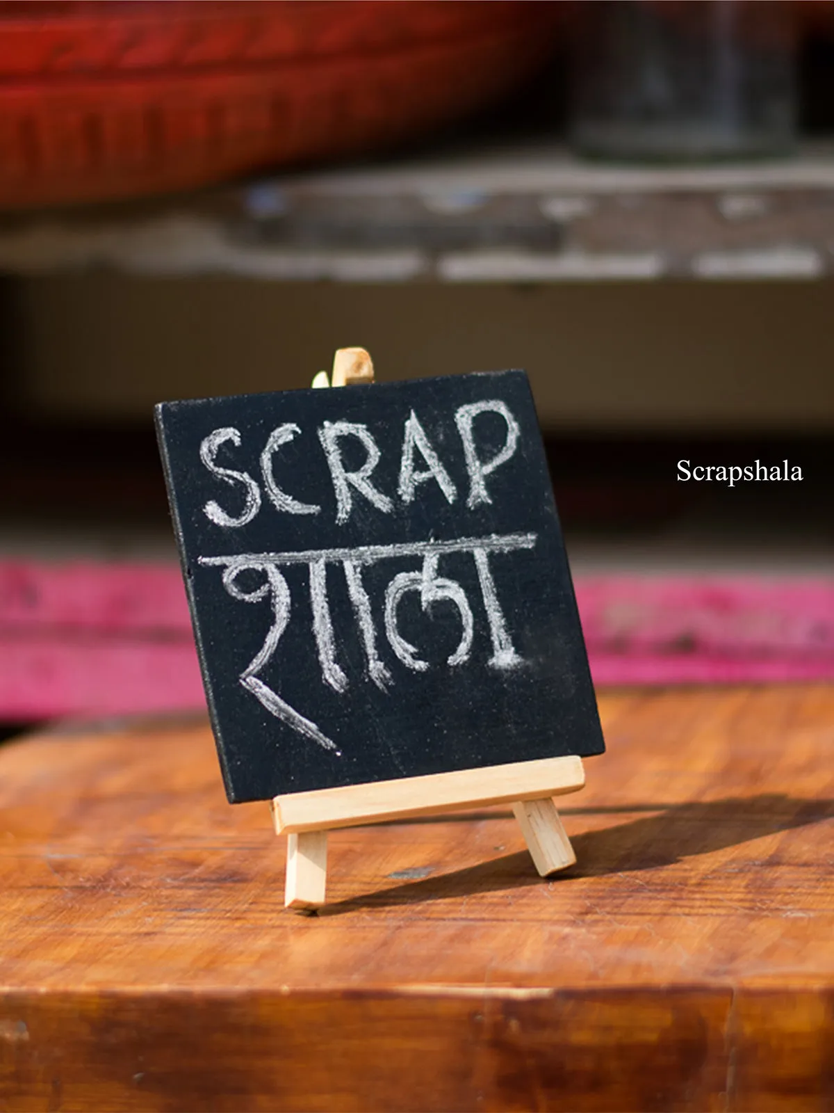 Mini Chalkboard Easel Multipurpose